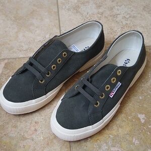 NWOT, Superga Green Suede Sneakers